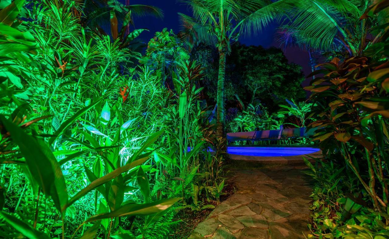Villas Oasis Manuel Antonio Exterior photo